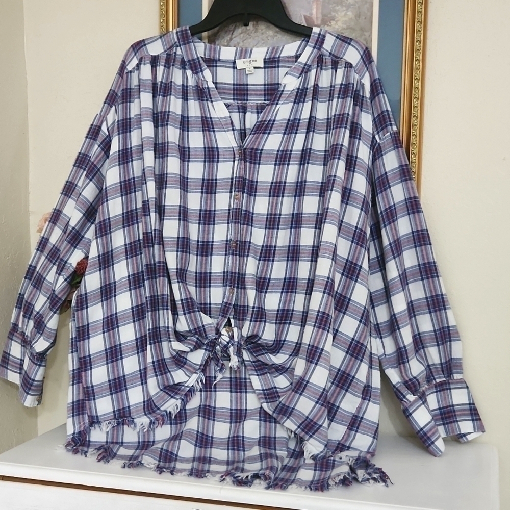 Umgee Plaid Button Down Size Large Raw Hem High Low cut Fall Modest Peasant